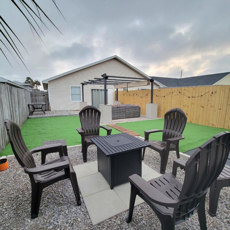 Alpha Retreats Panama City Beach Exterior photo
